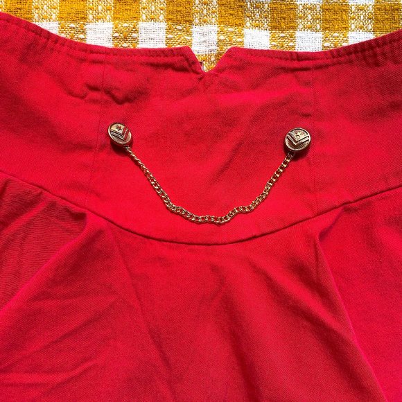 Vintage 1980s Red Cotton High Waist Skirt with Ruffle Detail and Gold Chain - Picture 7 of 10